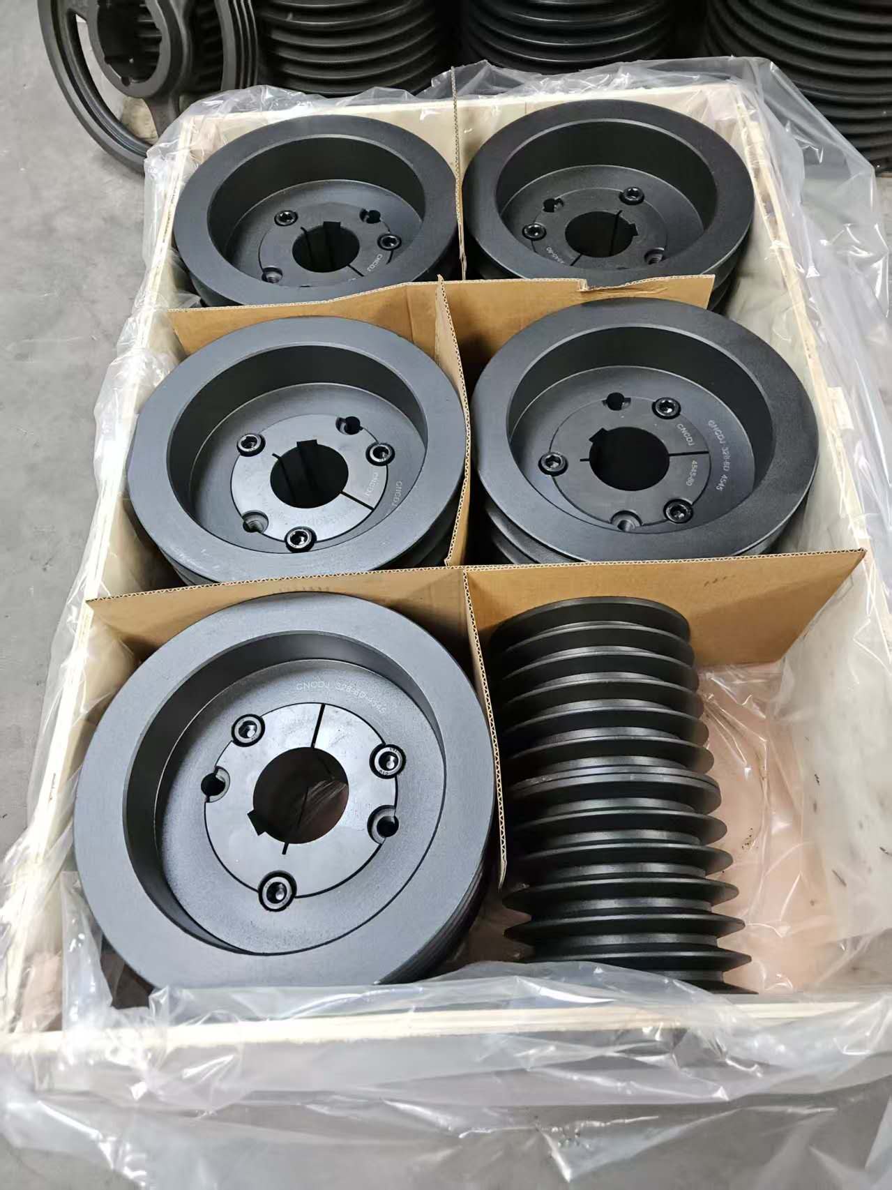 Шкивы и втулки